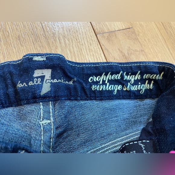 Women's 7 For All Mankind Cropped High Waist Vintage Straight Jeans NEVER WORN - Picture 6 of 12